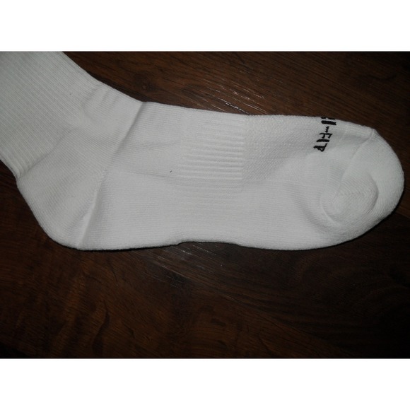 Supreme Jordan Dri-Fit Socks Mens White Crew Socks Streetwear New 1 Pair - Picture 5 of 5